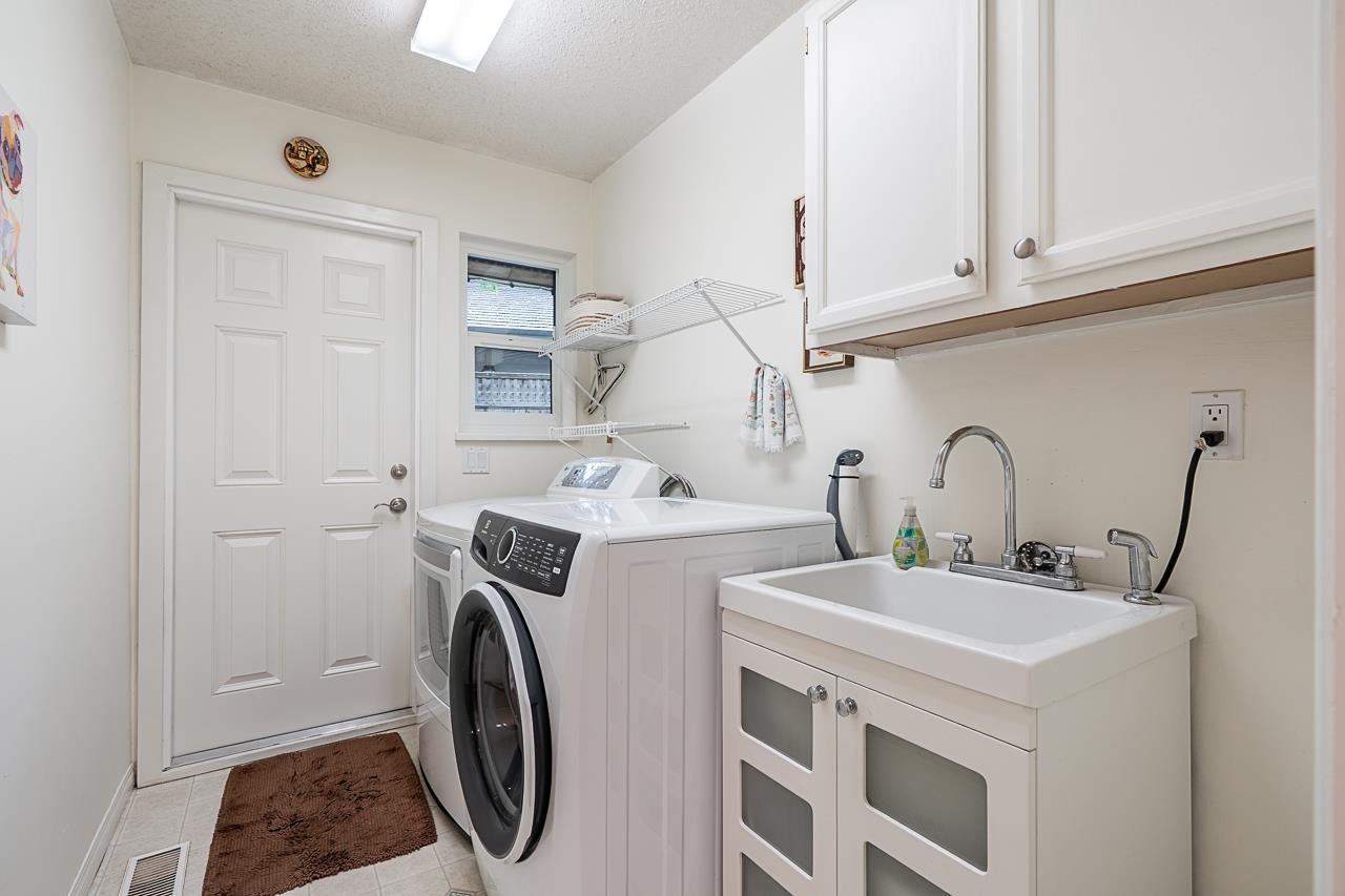 13197 Amble Greene Close, Surrey, British Columbia  V4A 6P9 - Photo 32 - R3057545