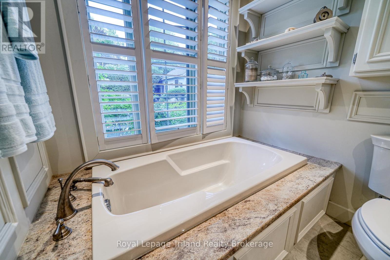 655437 15th Line, East Zorra-Tavistock, Ontario  N4S 7W2 - Photo 16 - X12452648