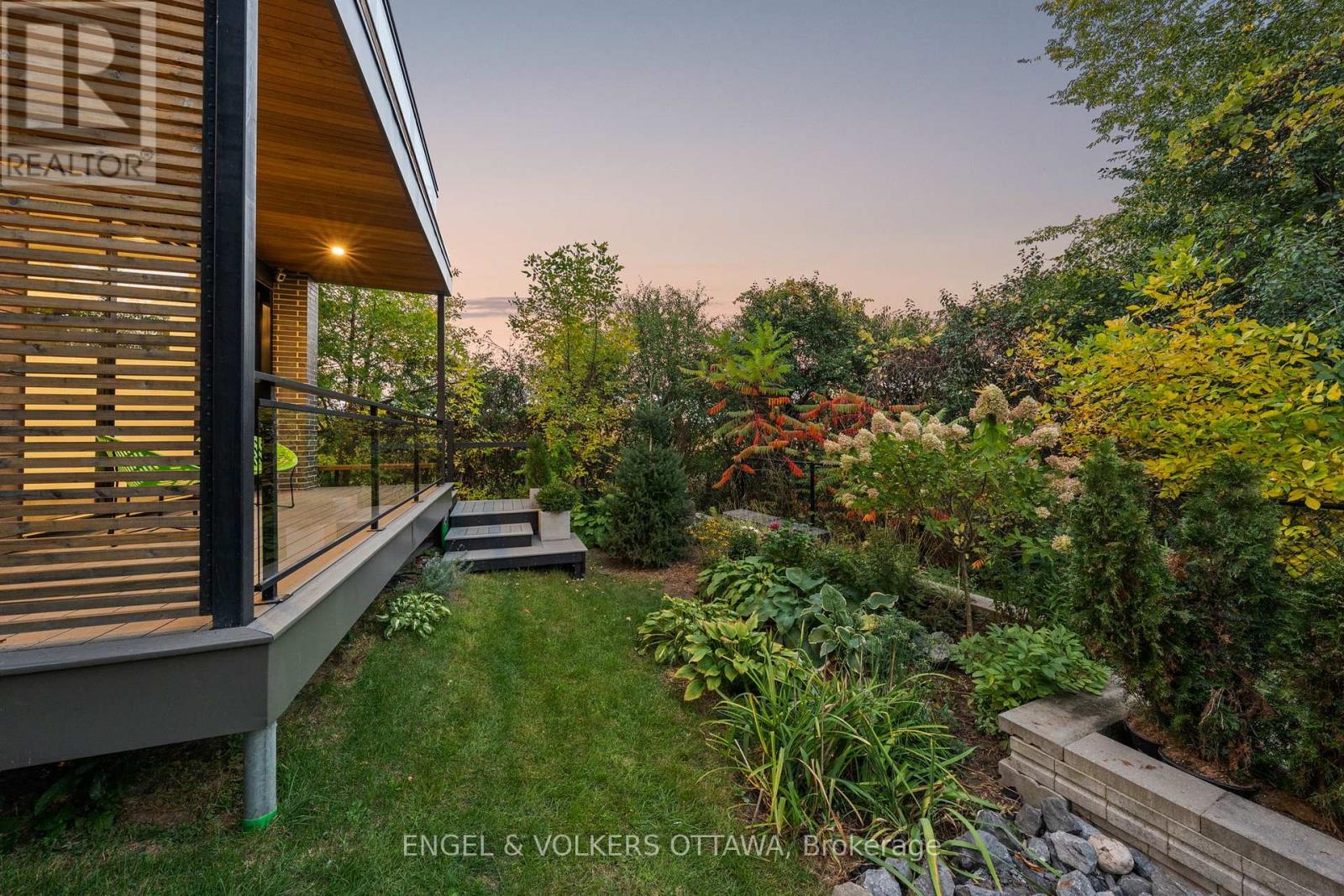 127 Peridot Private, Ottawa, Ontario  K2C 3M3 - Photo 36 - X12463032