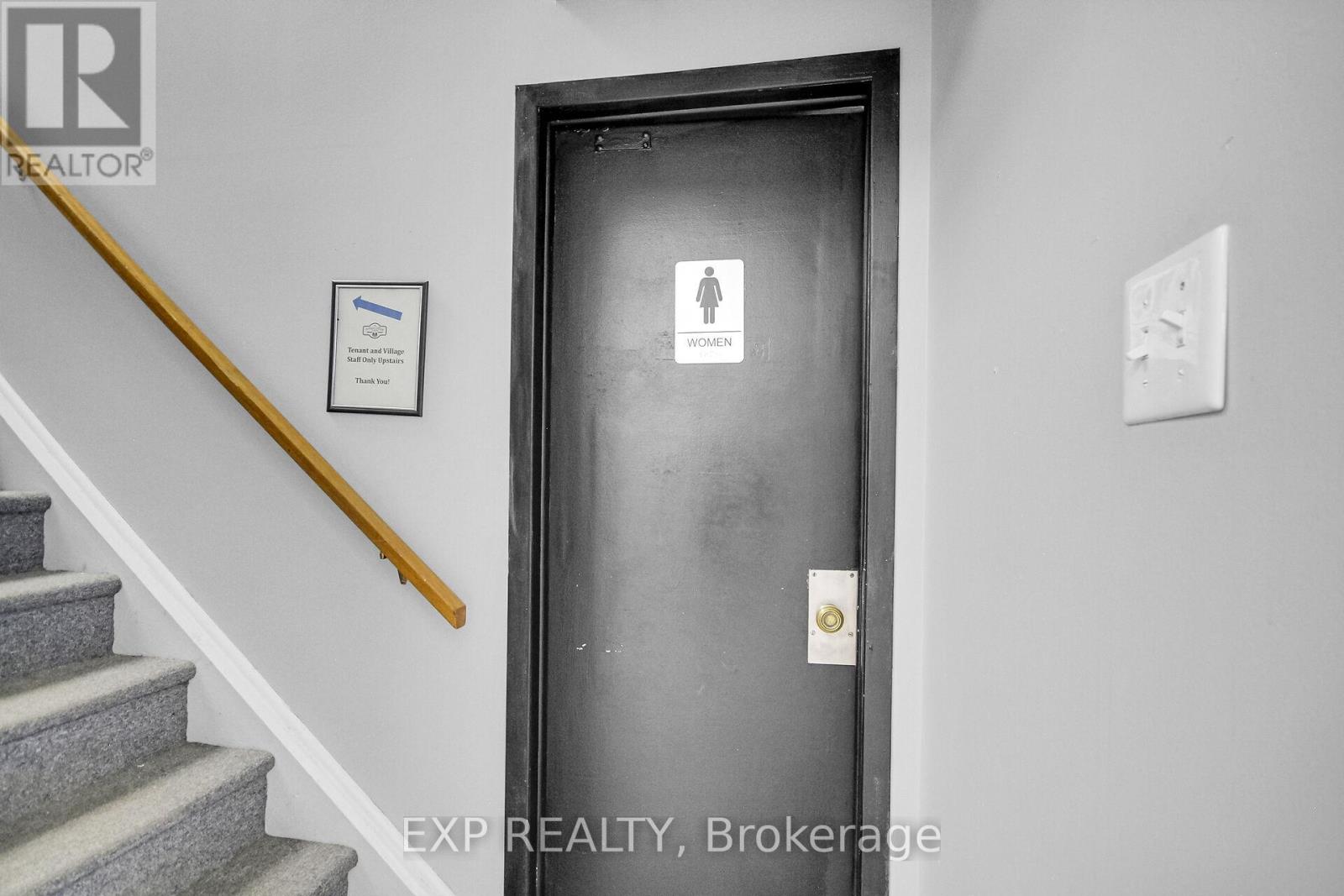 12 Maple Avenue, Smiths Falls, Ontario  K7A 1Z5 - Photo 38 - X12463097