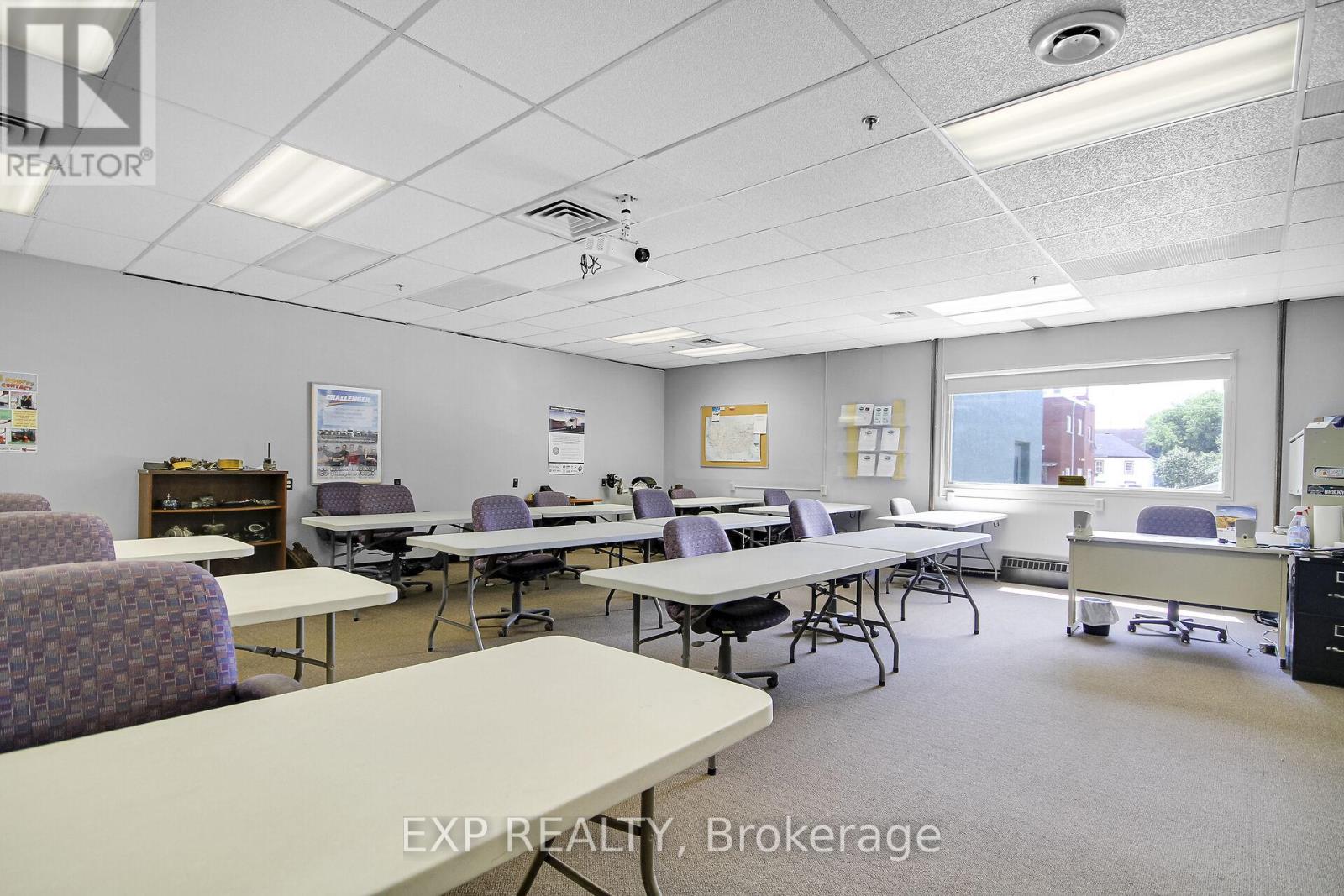 12 Maple Avenue, Smiths Falls, Ontario  K7A 1Z5 - Photo 42 - X12463097