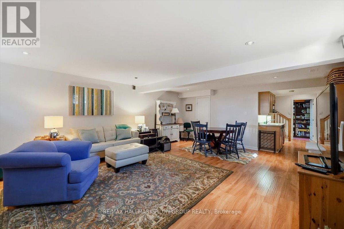 2380 Virginia Drive, Ottawa, Ontario  K1H 6S2 - Photo 23 - X12463134