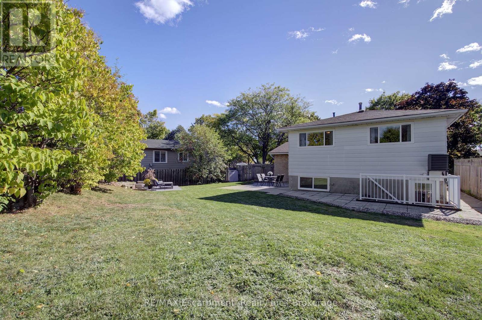 1491 Brenner Crescent, Burlington, Ontario  L7P 2V9 - Photo 45 - W12463057