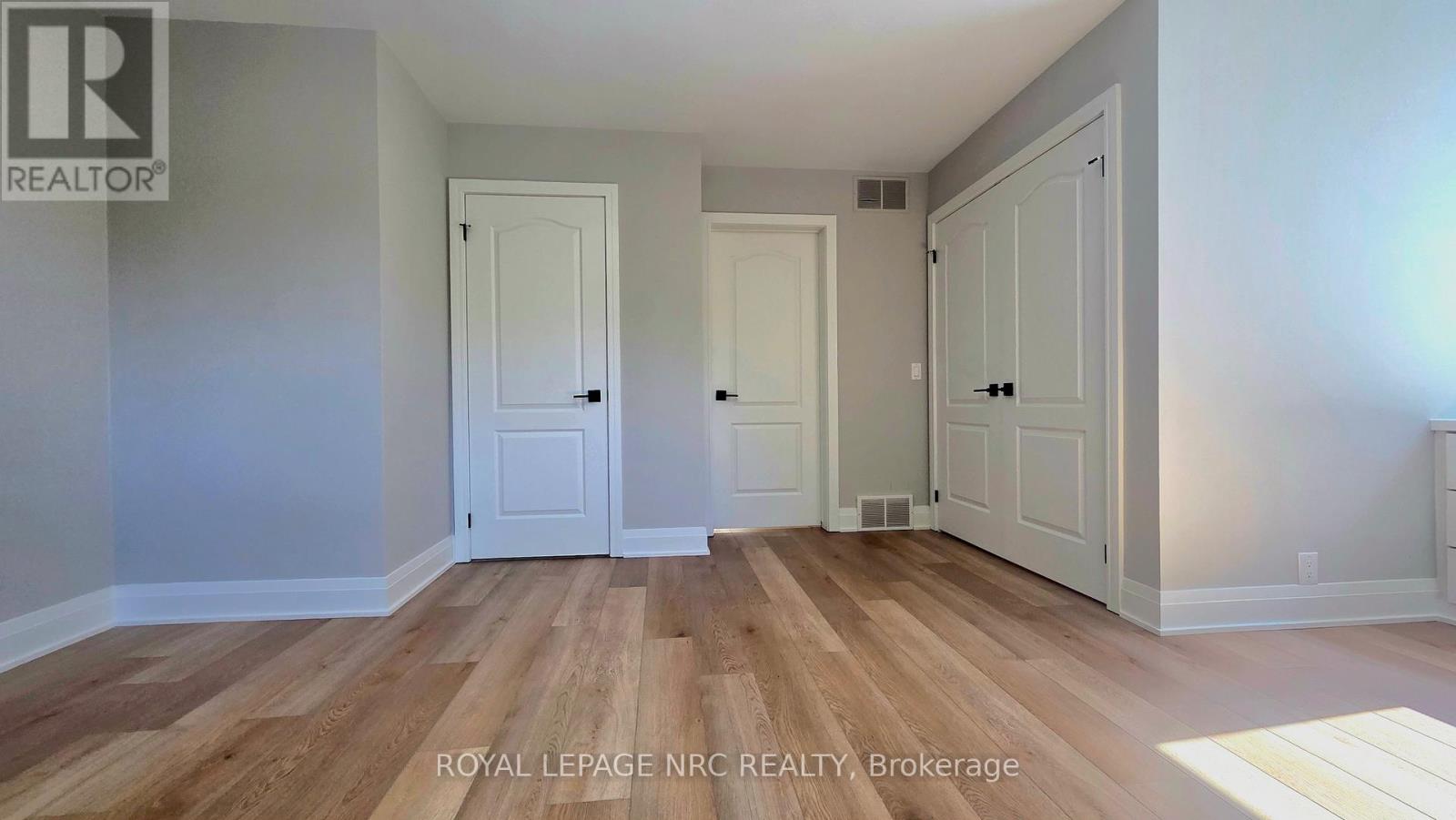 170 Lakeshore Road, Fort Erie, Ontario  L2A 1B2 - Photo 18 - X12463102