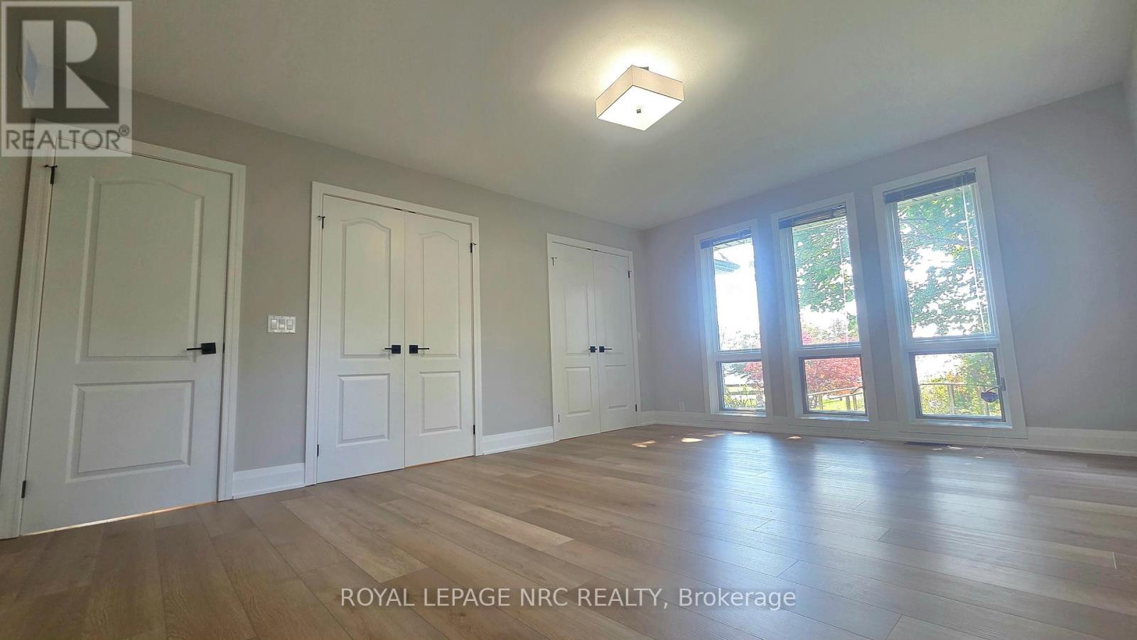 170 Lakeshore Road, Fort Erie, Ontario  L2A 1B2 - Photo 20 - X12463102
