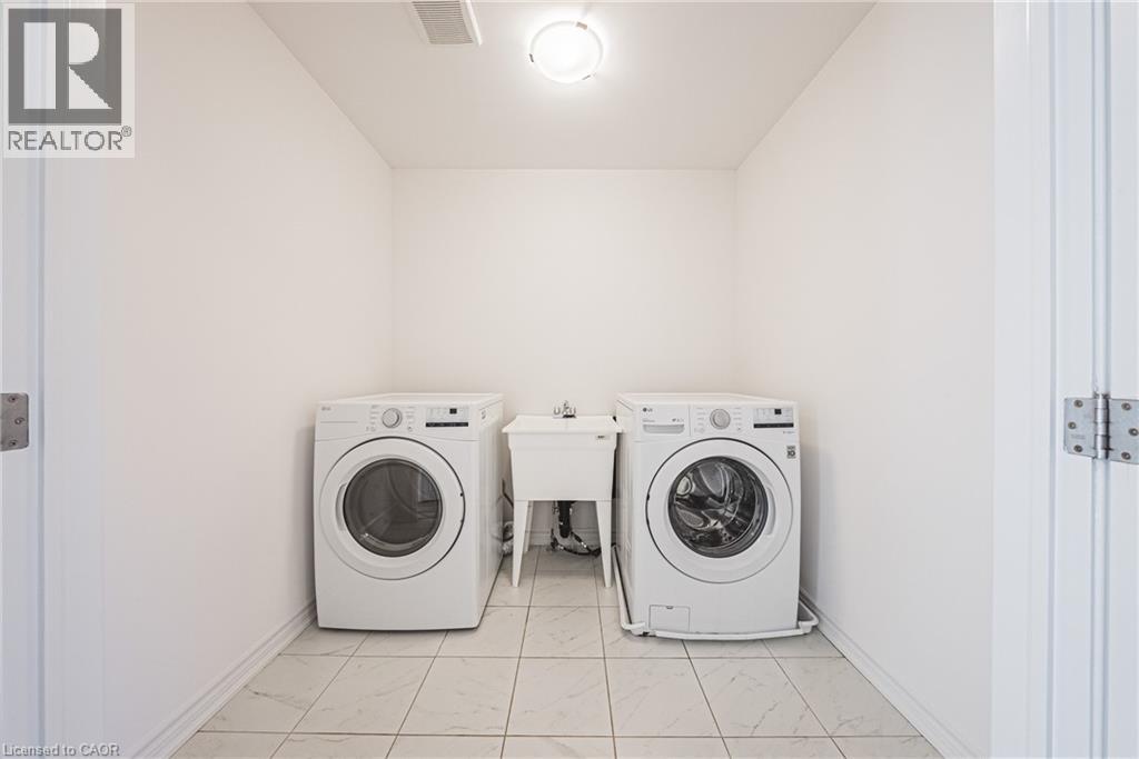 461 Blackburn Drive Unit# 5, Brantford, Ontario  N3T 0W9 - Photo 25 - 40779222