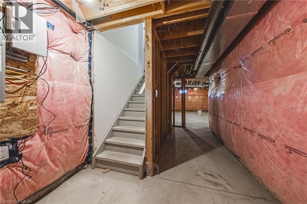 461 Blackburn Drive Unit# 5, Brantford, Ontario  N3T 0W9 - Photo 33 - 40779222