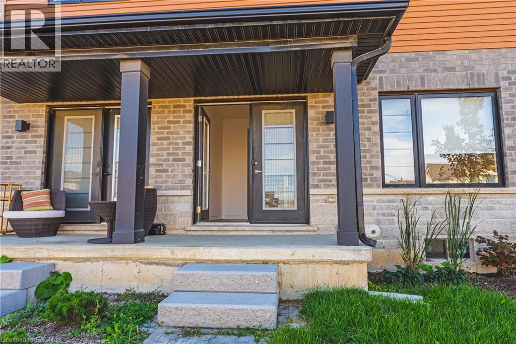 461 Blackburn Drive Unit# 5, Brantford, Ontario  N3T 0W9 - Photo 36 - 40779222