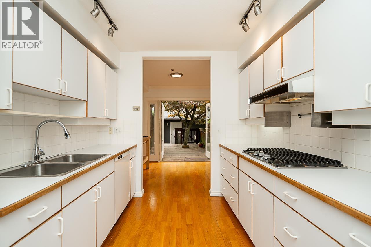 1796 W 14th Avenue, Vancouver, British Columbia  V6J 2J7 - Photo 8 - R3058551