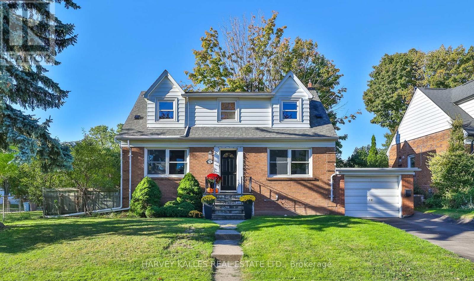 72 CRAIGMORE CRESCENT, Toronto, Ontario