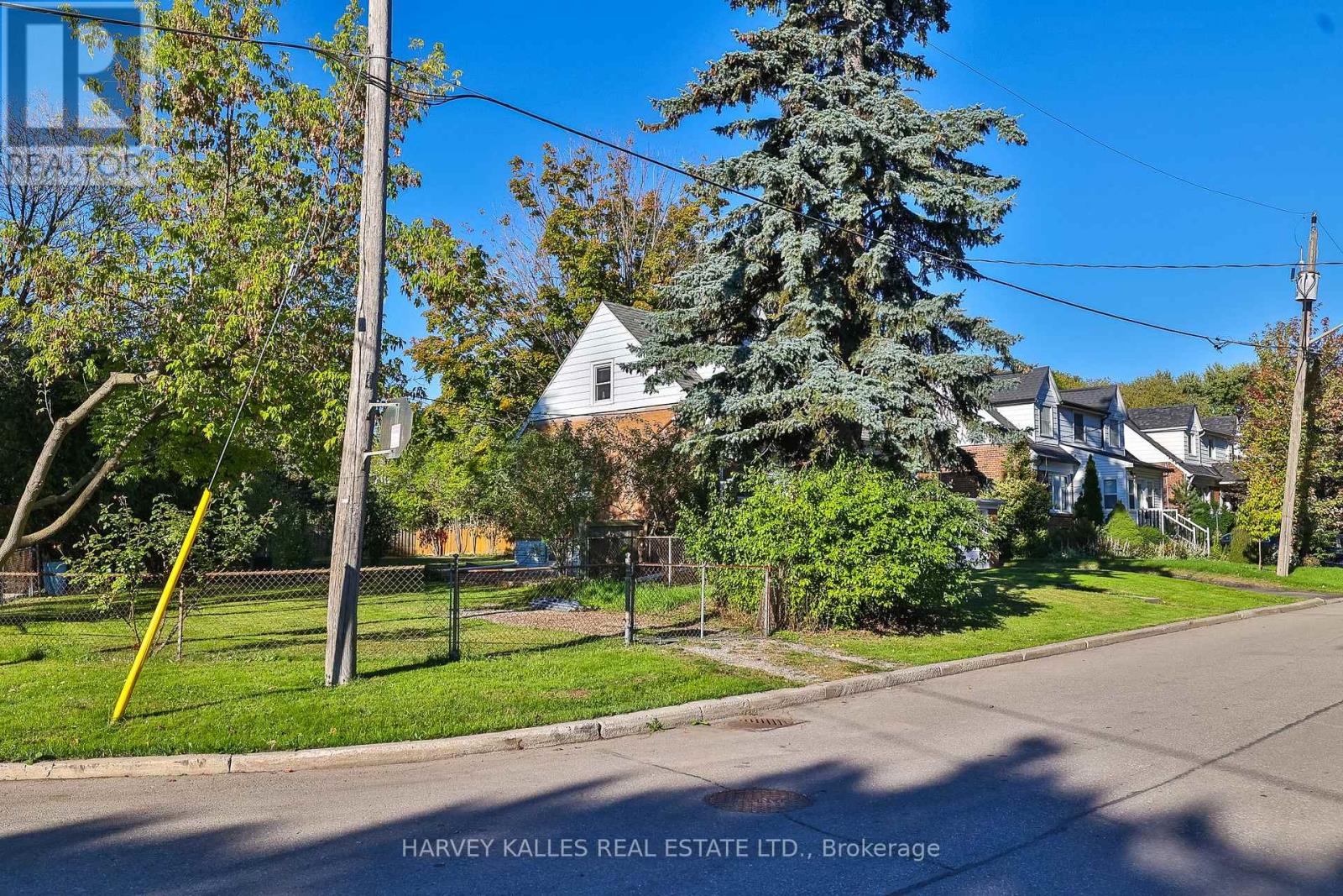 72 Craigmore Crescent, Toronto, Ontario  M2N 2Y7 - Photo 35 - C12462935