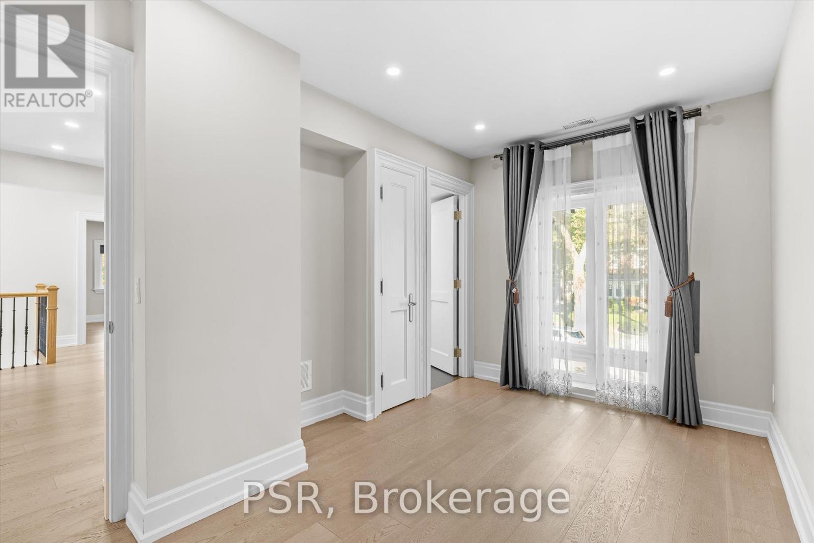 15 Strathallan Boulevard, Toronto, Ontario  M5N 1S8 - Photo 12 - C12462950