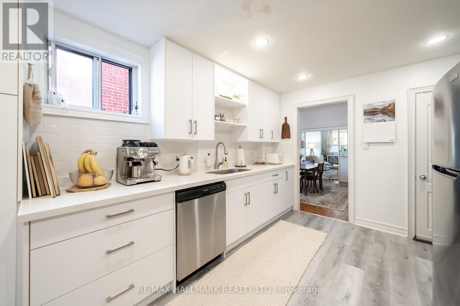 38 Brookfield Street, Toronto, Ontario  M6J 3A9 - Photo 10 - C12462954