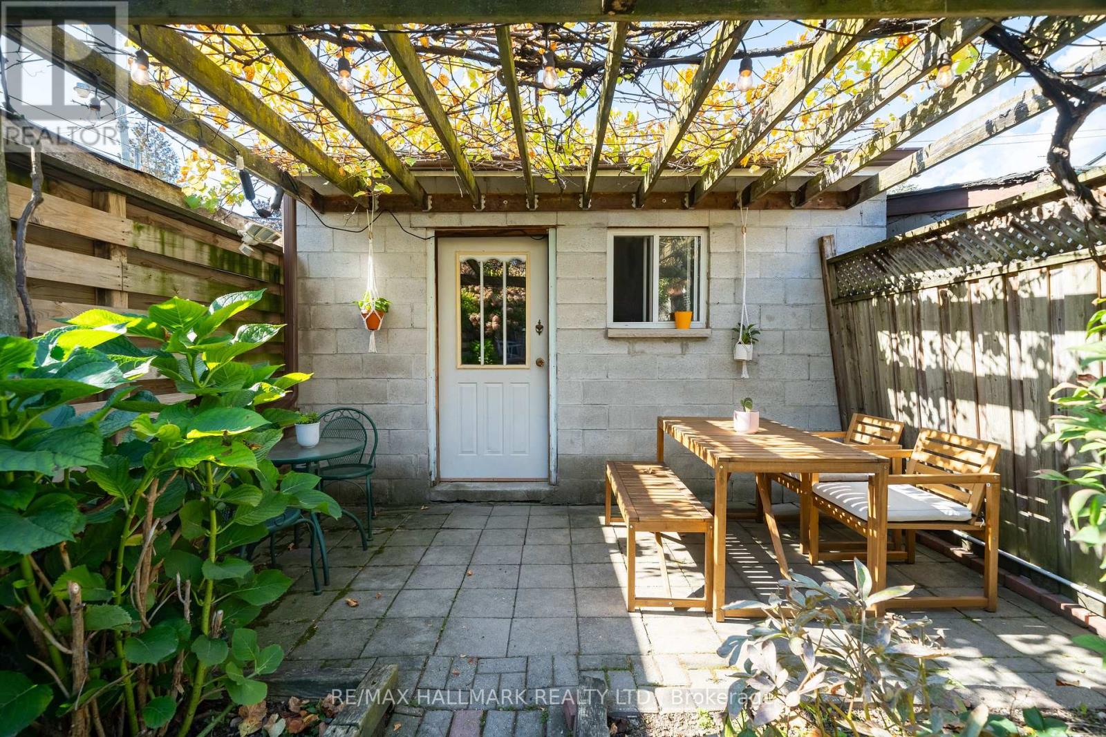 38 Brookfield Street, Toronto, Ontario  M6J 3A9 - Photo 26 - C12462954