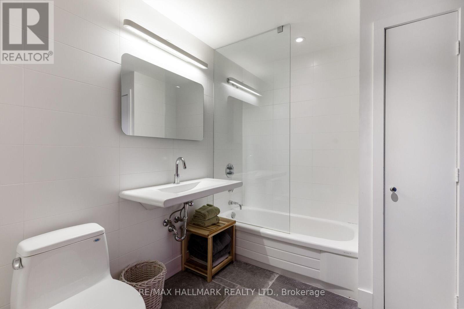 78 Wychwood Park, Toronto, Ontario  M6G 2V5 - Photo 19 - C12462971