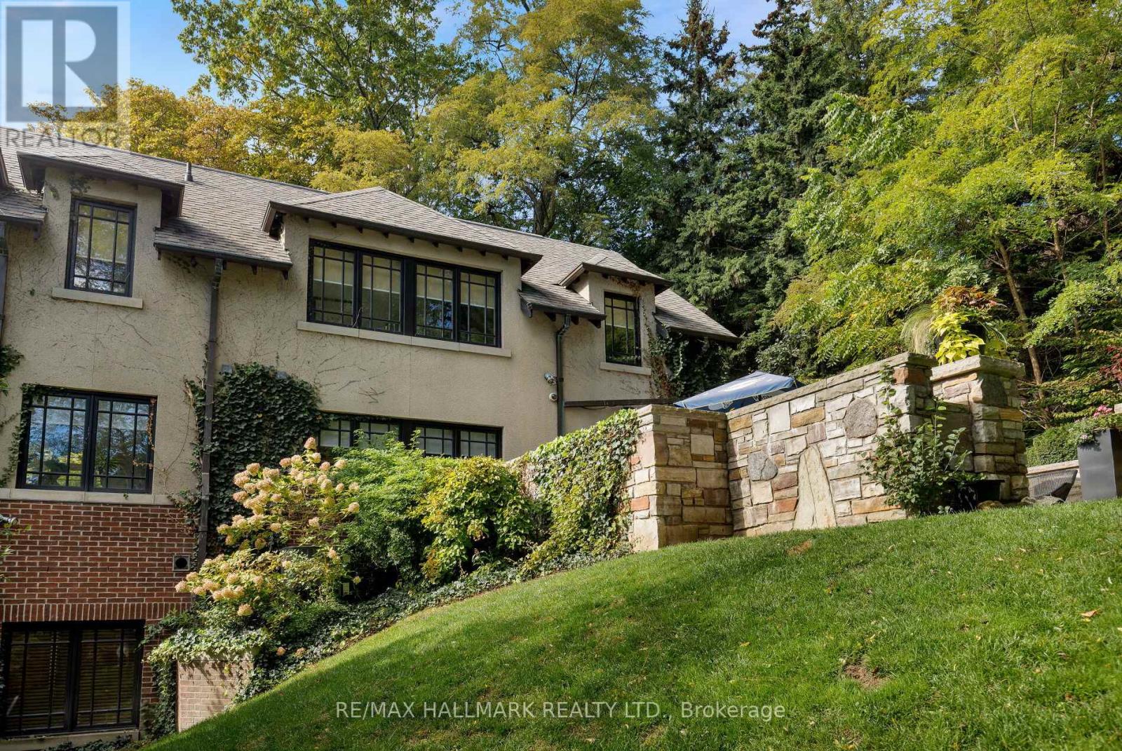 78 Wychwood Park, Toronto, Ontario  M6G 2V5 - Photo 21 - C12462971
