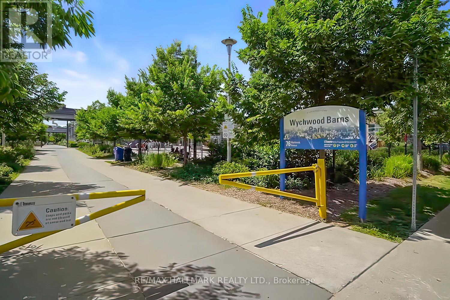 78 Wychwood Park, Toronto, Ontario  M6G 2V5 - Photo 25 - C12462971