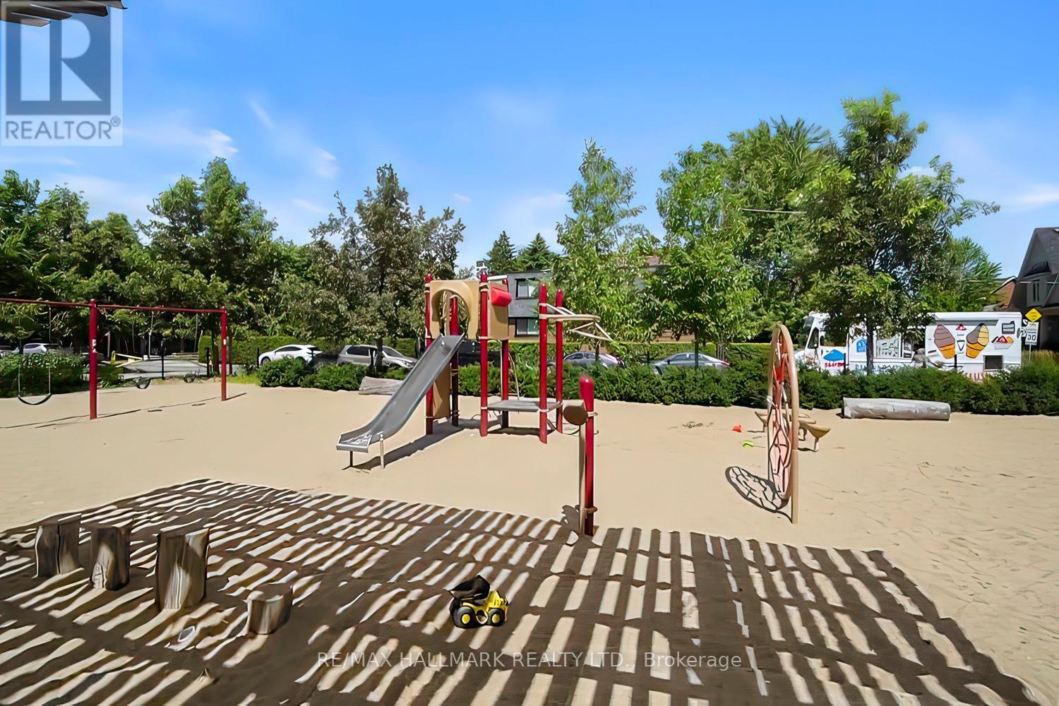 78 Wychwood Park, Toronto, Ontario  M6G 2V5 - Photo 27 - C12462971