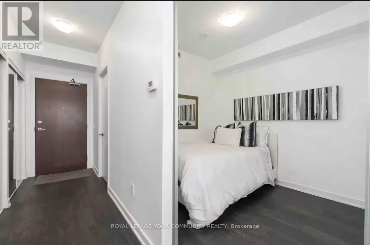 1905 - 38 Iannuzzi Street, Toronto, Ontario  M5V 0S2 - Photo 10 - C12463013