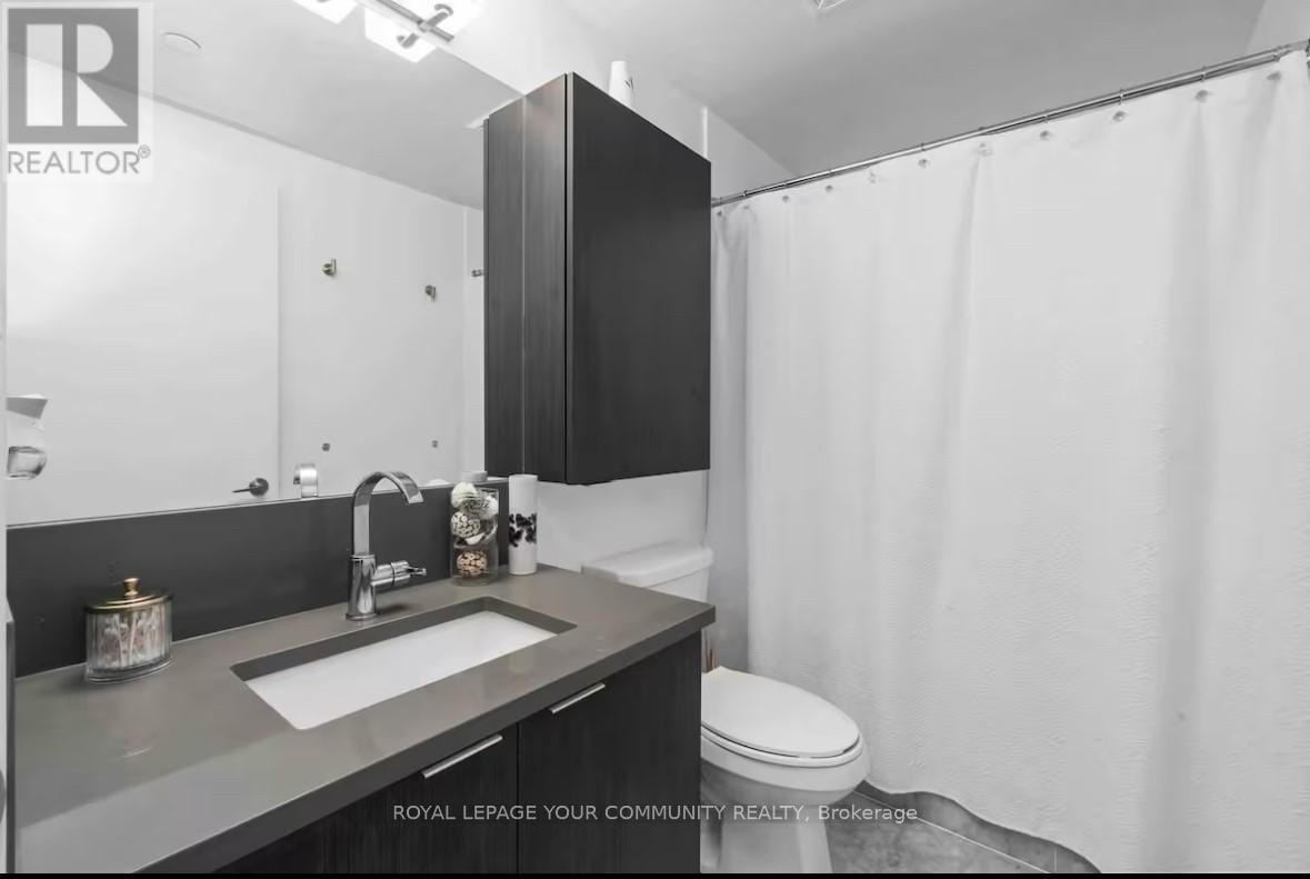 1905 - 38 Iannuzzi Street, Toronto, Ontario  M5V 0S2 - Photo 14 - C12463013