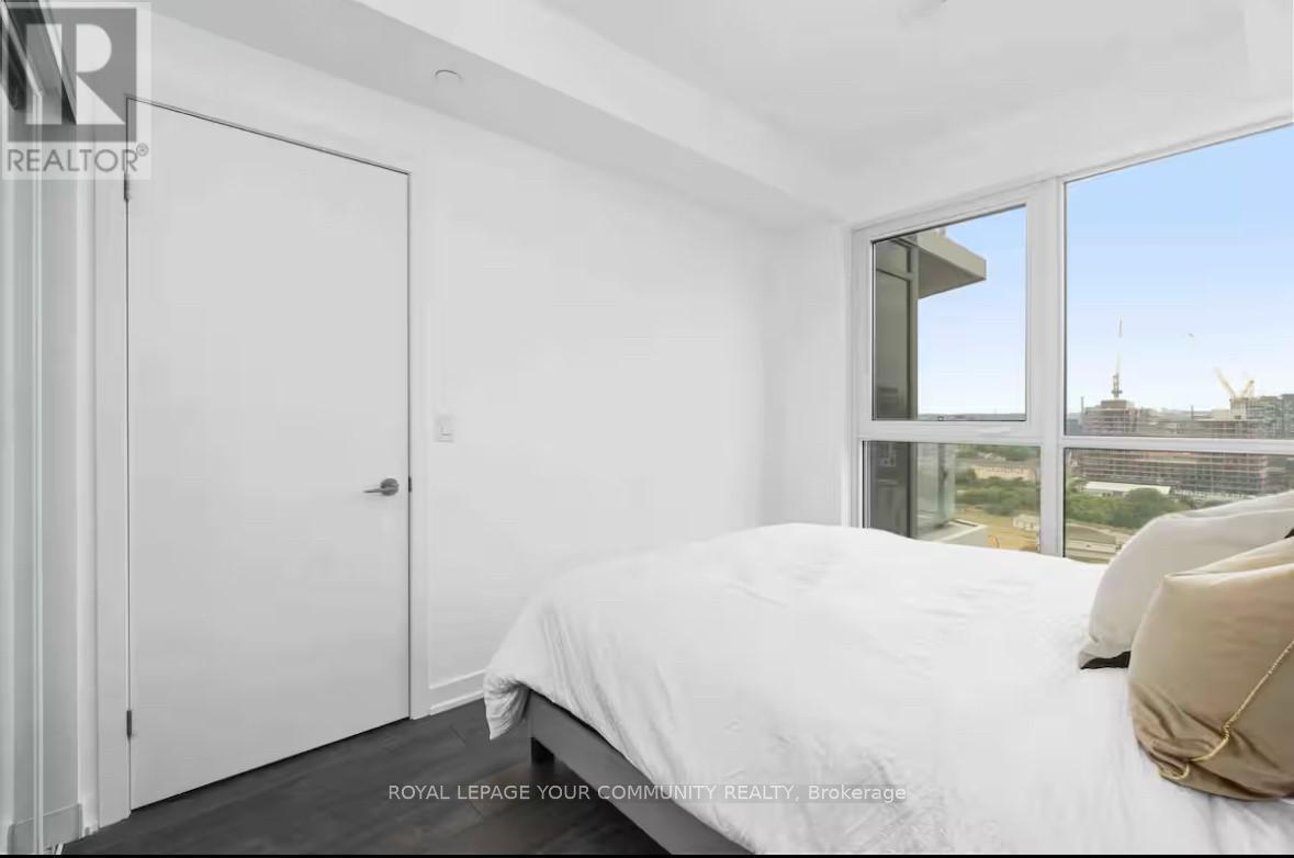 1905 - 38 Iannuzzi Street, Toronto, Ontario  M5V 0S2 - Photo 9 - C12463013