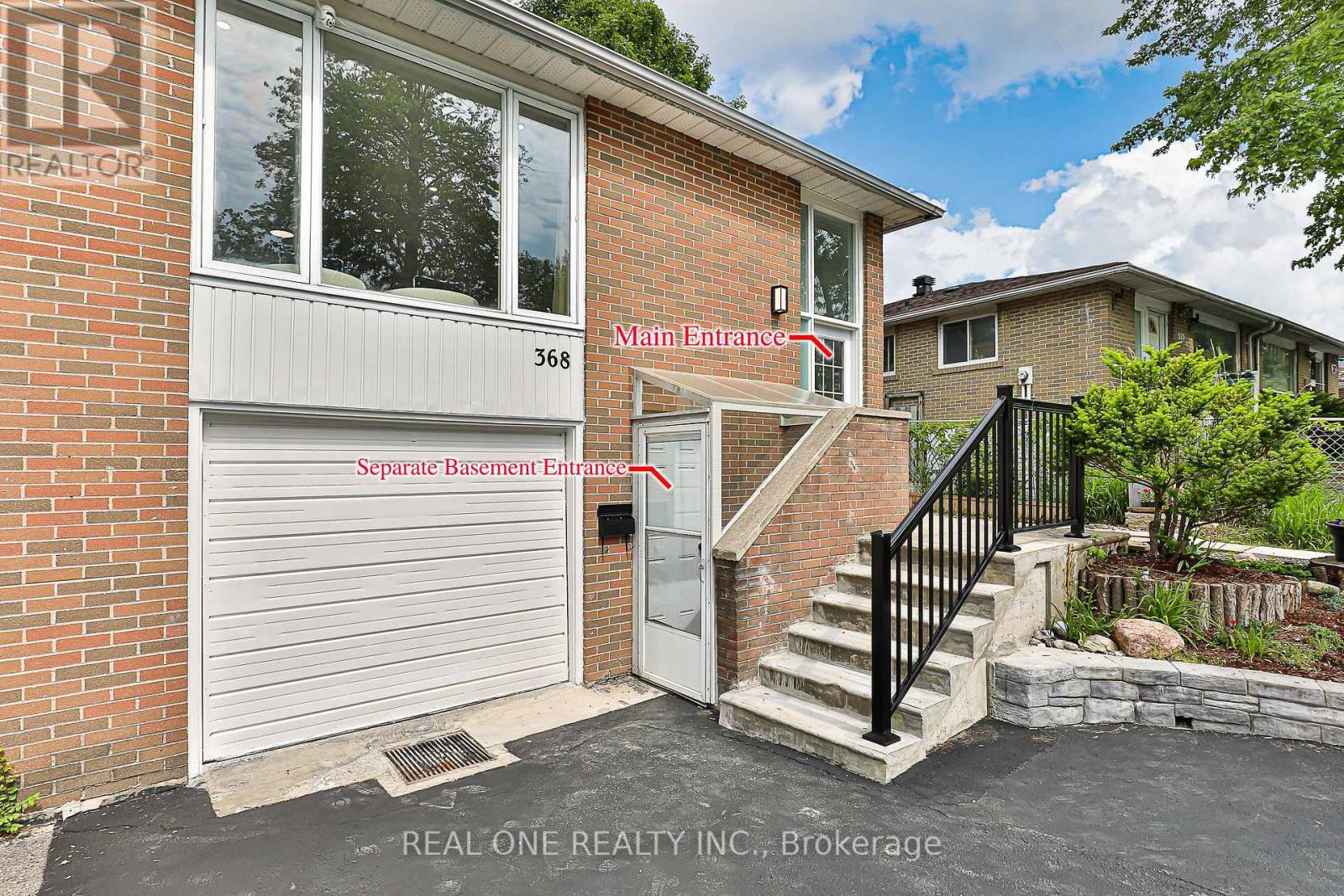 368 Hollyberry Trail, Toronto, Ontario  M2H 2P6 - Photo 8 - C12463029