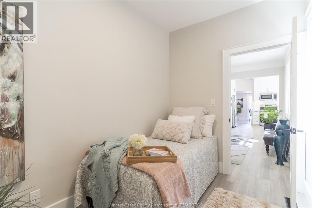 888 Langlois Unit# Upper, Windsor, Ontario  N9A 2H1 - Photo 19 - 25025952