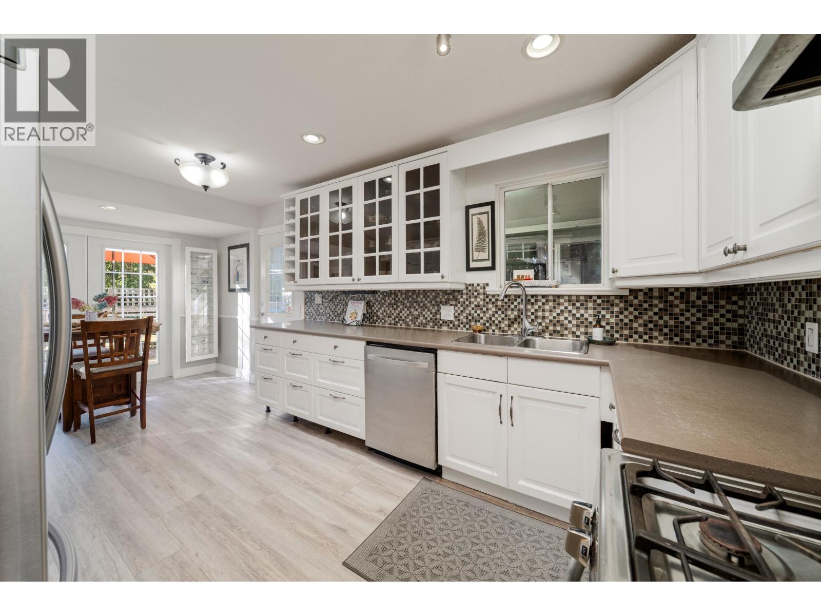 704 Townley Street, Coquitlam, British Columbia  V3J 4N1 - Photo 17 - R3058553