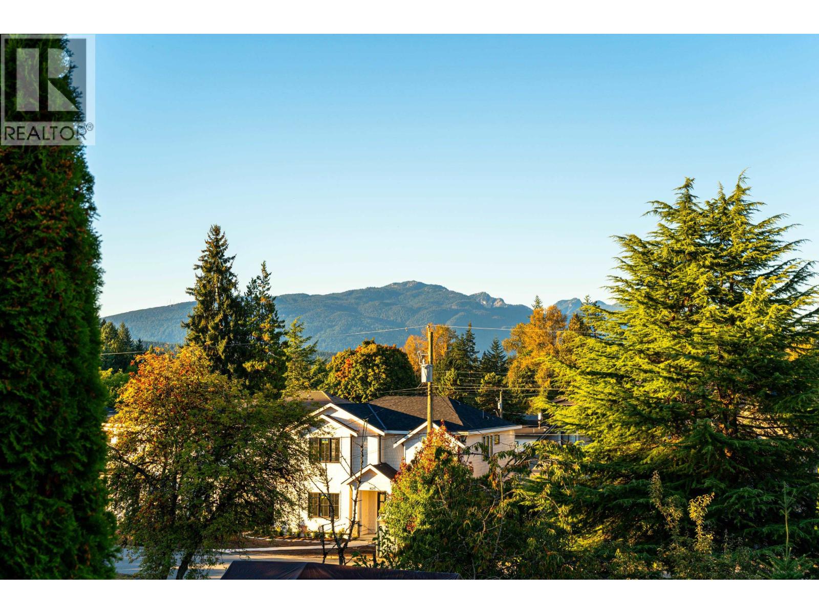 704 Townley Street, Coquitlam, British Columbia  V3J 4N1 - Photo 37 - R3058553