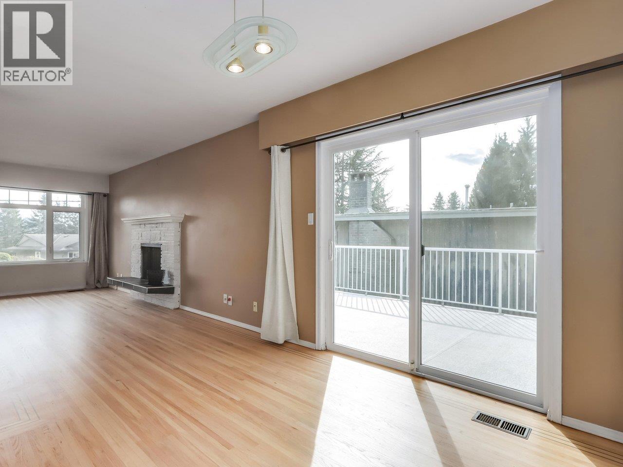 2984 Plymouth Drive, North Vancouver, British Columbia  V7H 1C7 - Photo 7 - R3058556