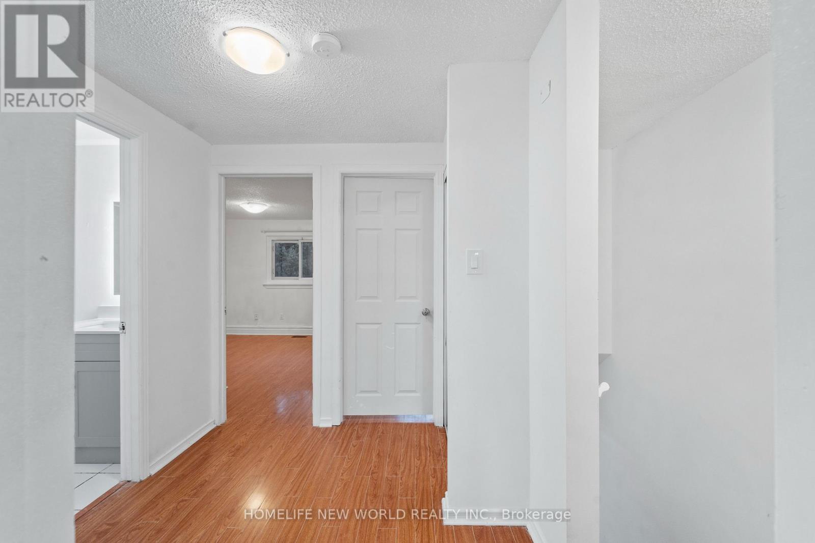 3 Brisbourne Grove, Toronto, Ontario  M1B 1P2 - Photo 12 - E12462927