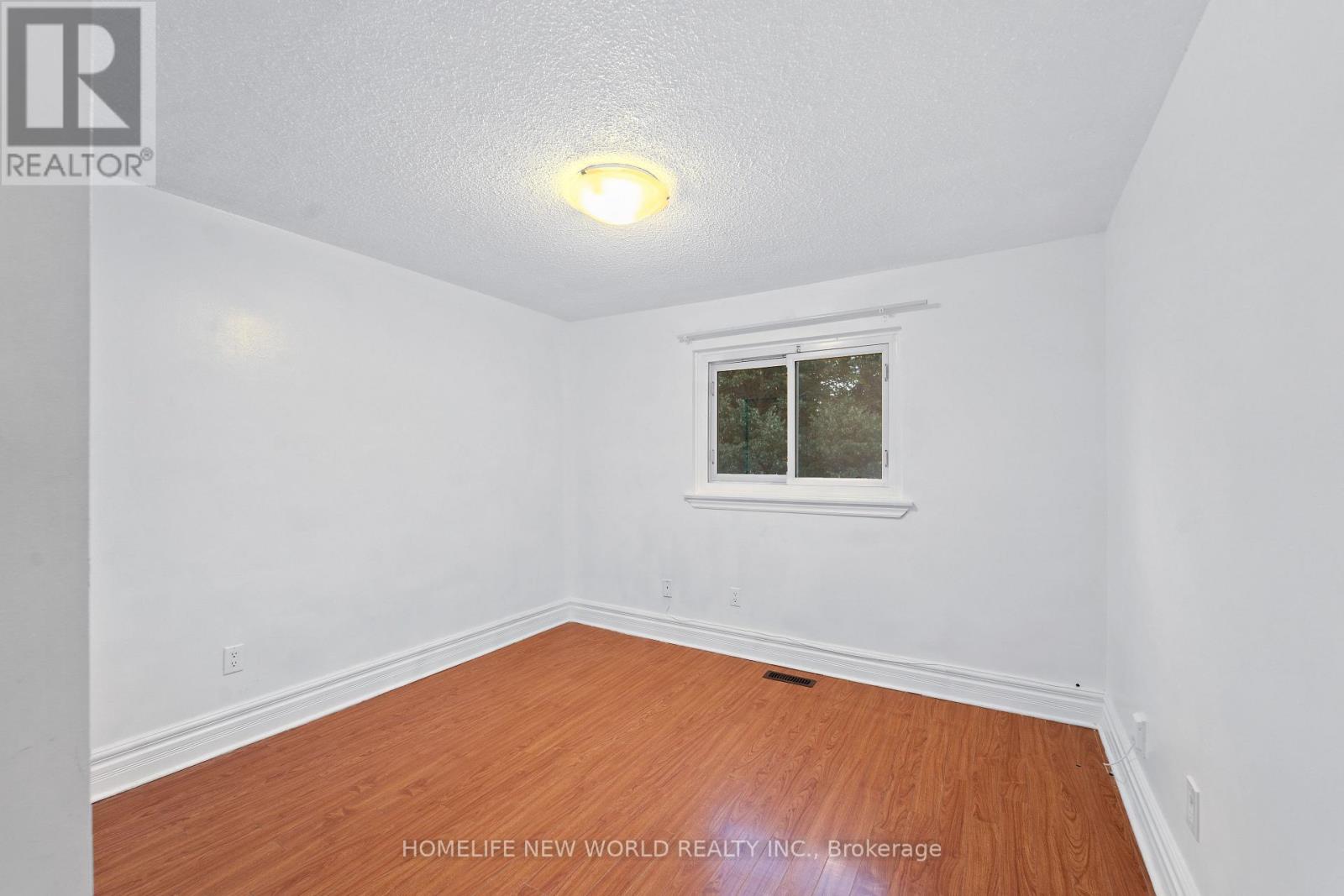 3 Brisbourne Grove, Toronto, Ontario  M1B 1P2 - Photo 19 - E12462927