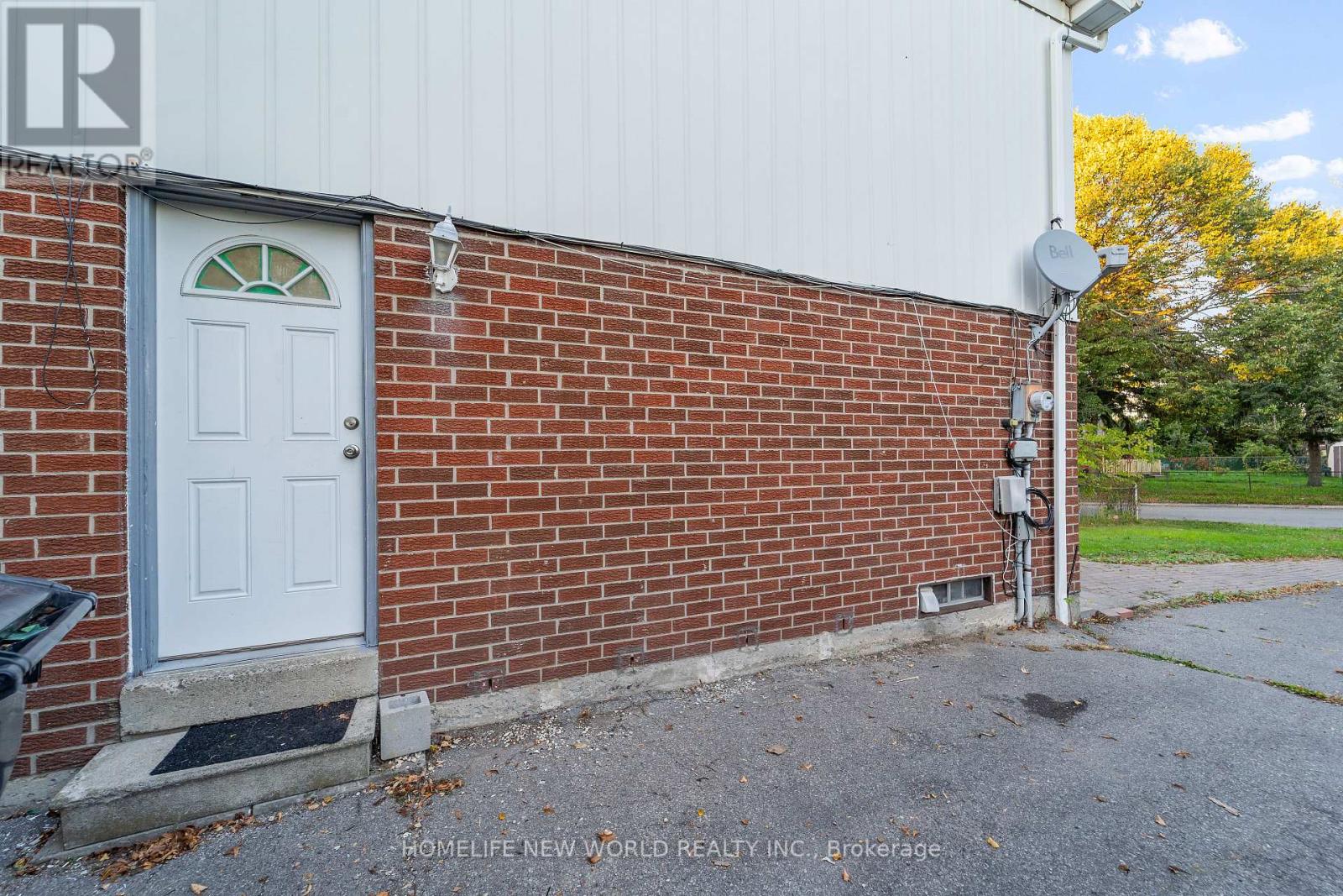 3 Brisbourne Grove, Toronto, Ontario  M1B 1P2 - Photo 20 - E12462927