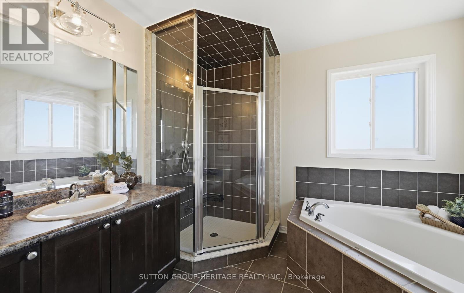 59 Allworth Crescent, Clarington, Ontario  L1C 0B3 - Photo 28 - E12462966