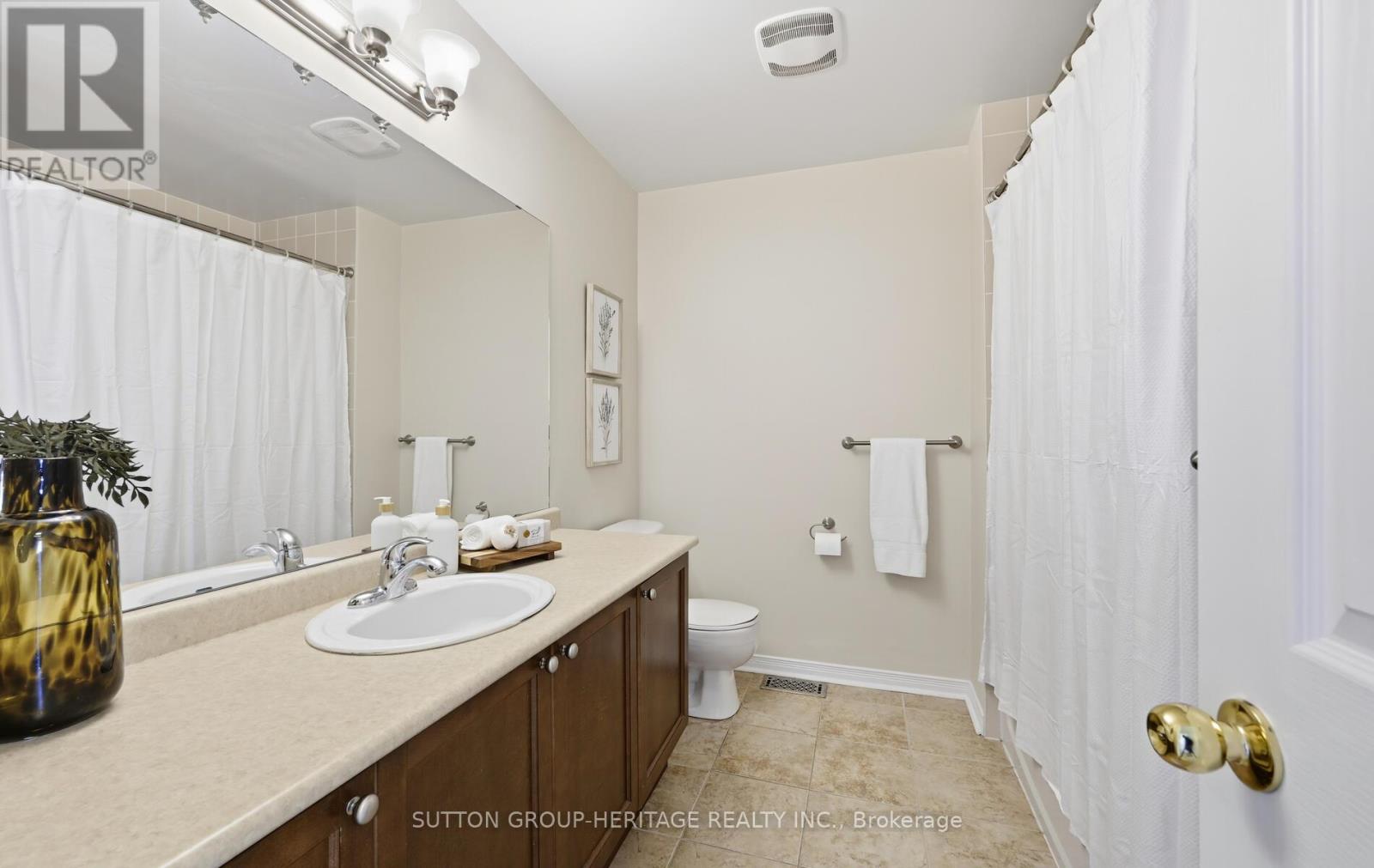 59 Allworth Crescent, Clarington, Ontario  L1C 0B3 - Photo 35 - E12462966