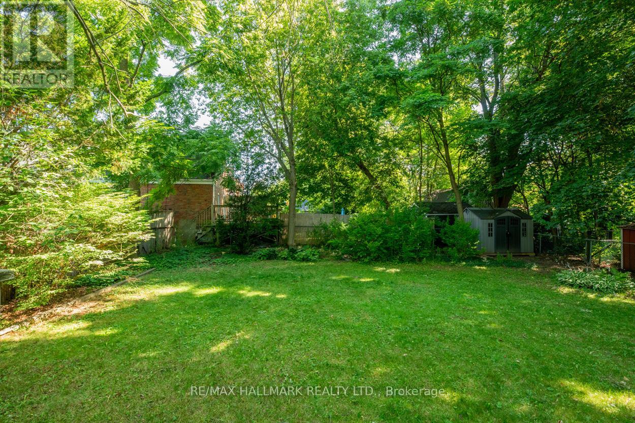 22 Latham Avenue, Toronto, Ontario  M1N 1M8 - Photo 20 - E12462992
