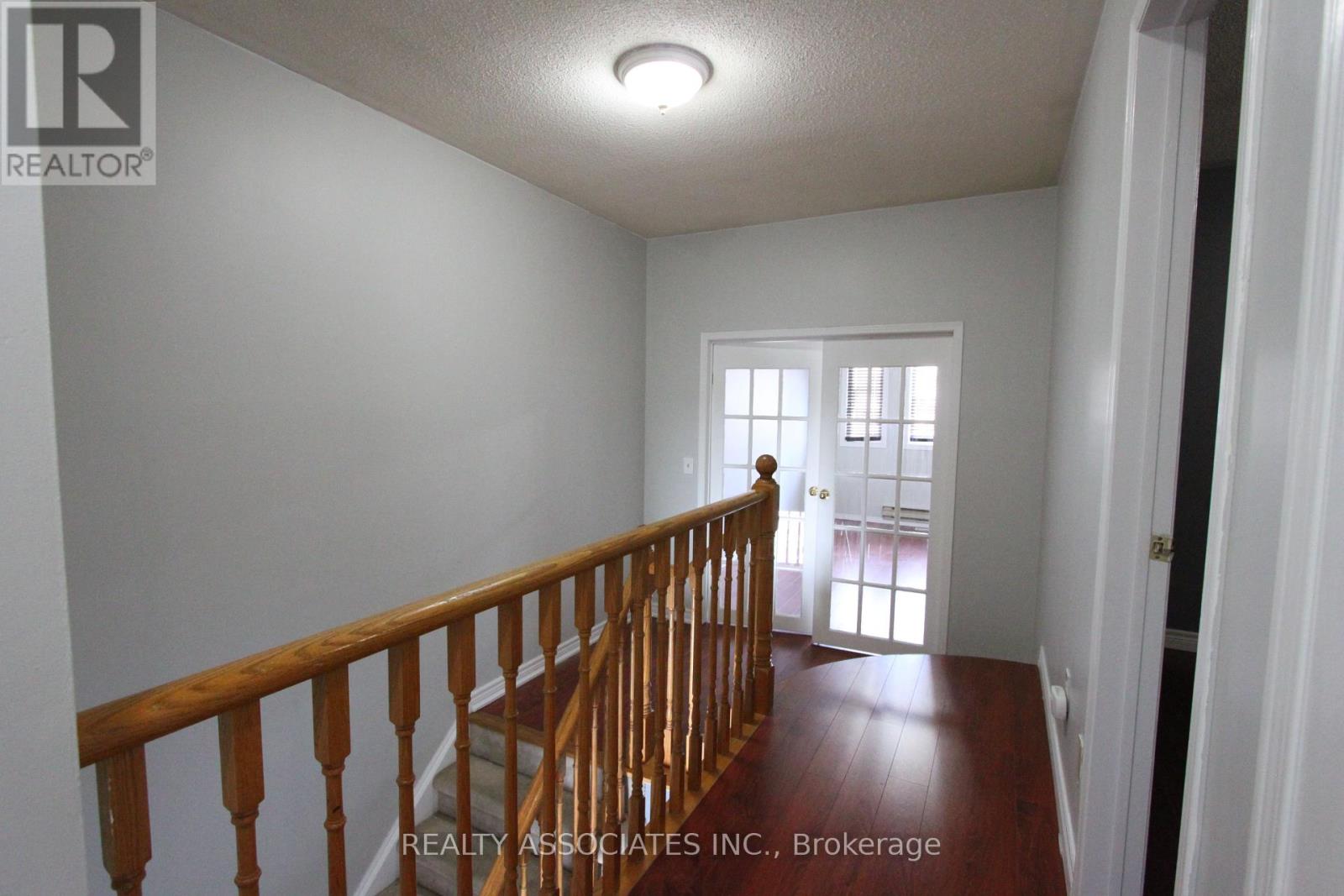 Main - 160 White Pine Crescent, Pickering, Ontario  L1V 6S4 - Photo 8 - E12463018