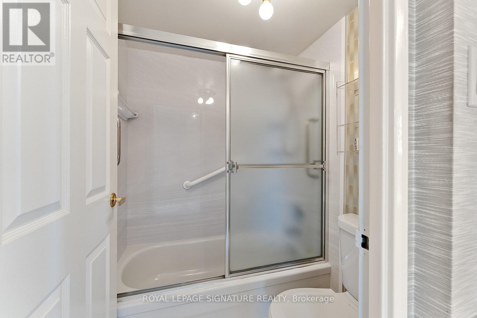 404 - 1555 Finch Avenue E, Toronto, Ontario  M2J 4X9 - Photo 38 - C12462831