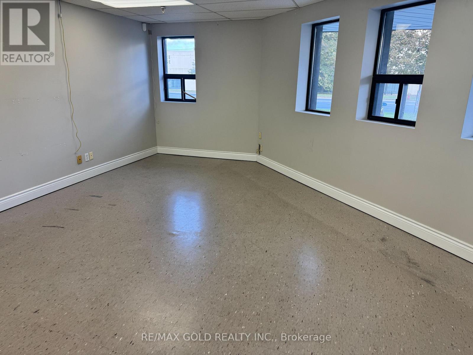 5 - 1935 Drew Road, Mississauga, Ontario  L5S 1M7 - Photo 10 - W12456036