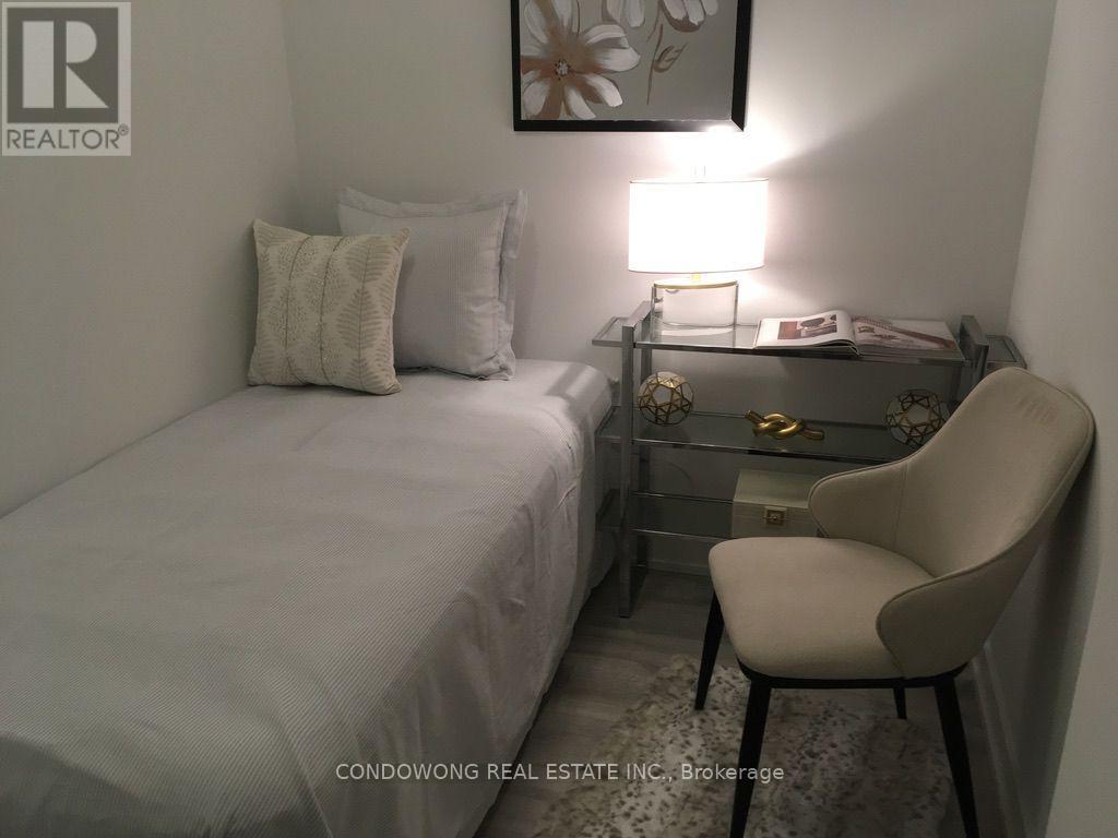 S1408 - 8 Olympic Garden Drive, Toronto, Ontario  M2M 0B9 - Photo 8 - C12431216