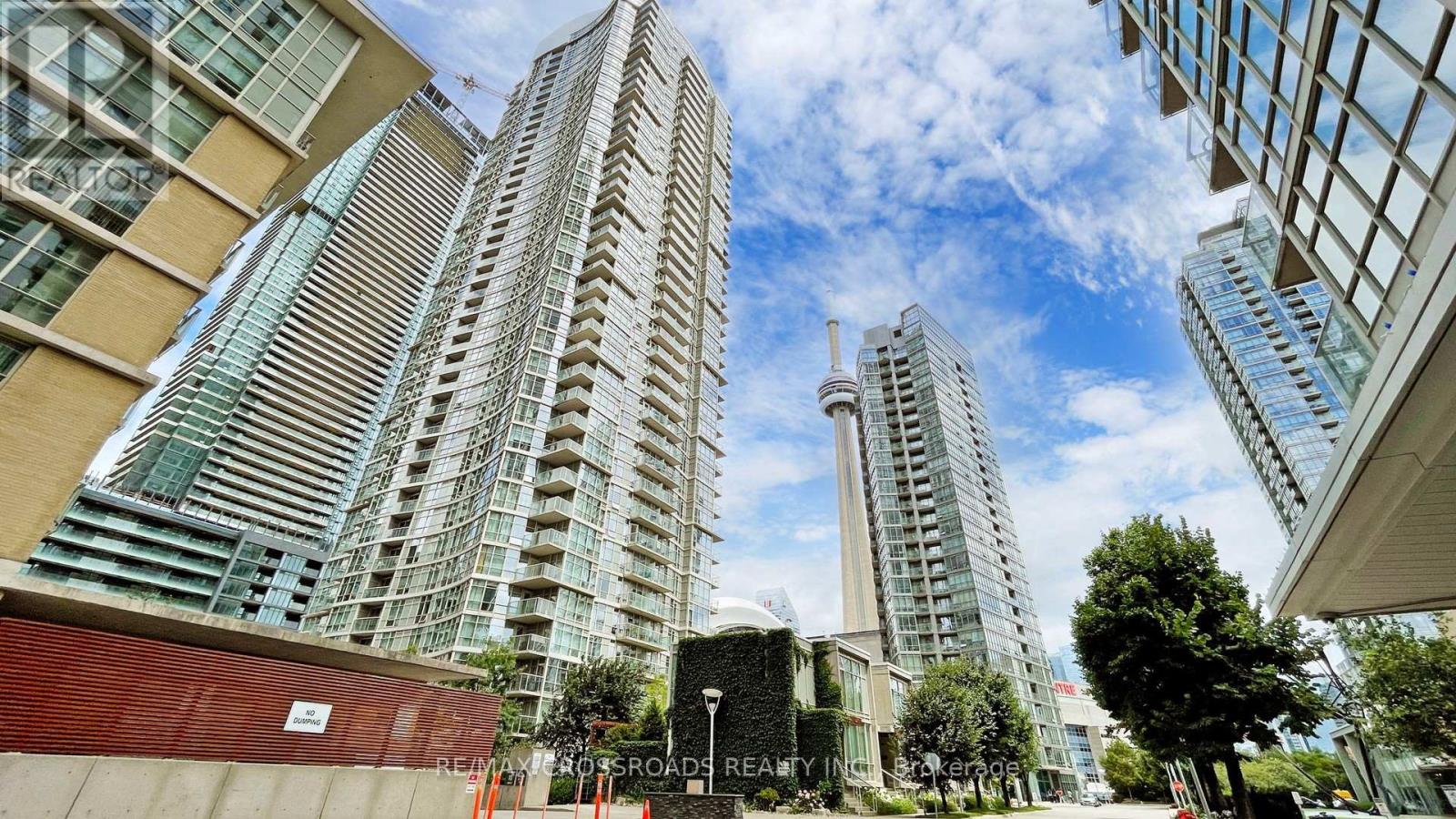 901 - 10 Navy Wharf Court, Toronto, Ontario  M5V 3V2 - Photo 2 - C12459959