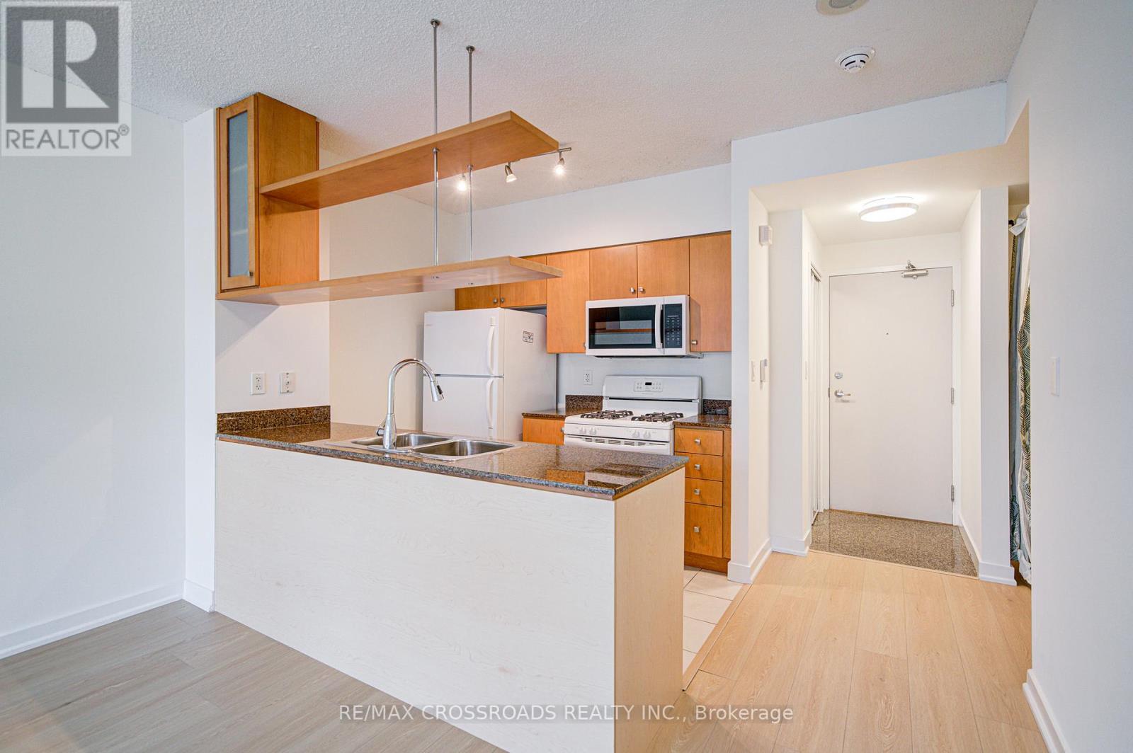 901 - 10 Navy Wharf Court, Toronto, Ontario  M5V 3V2 - Photo 11 - C12459959