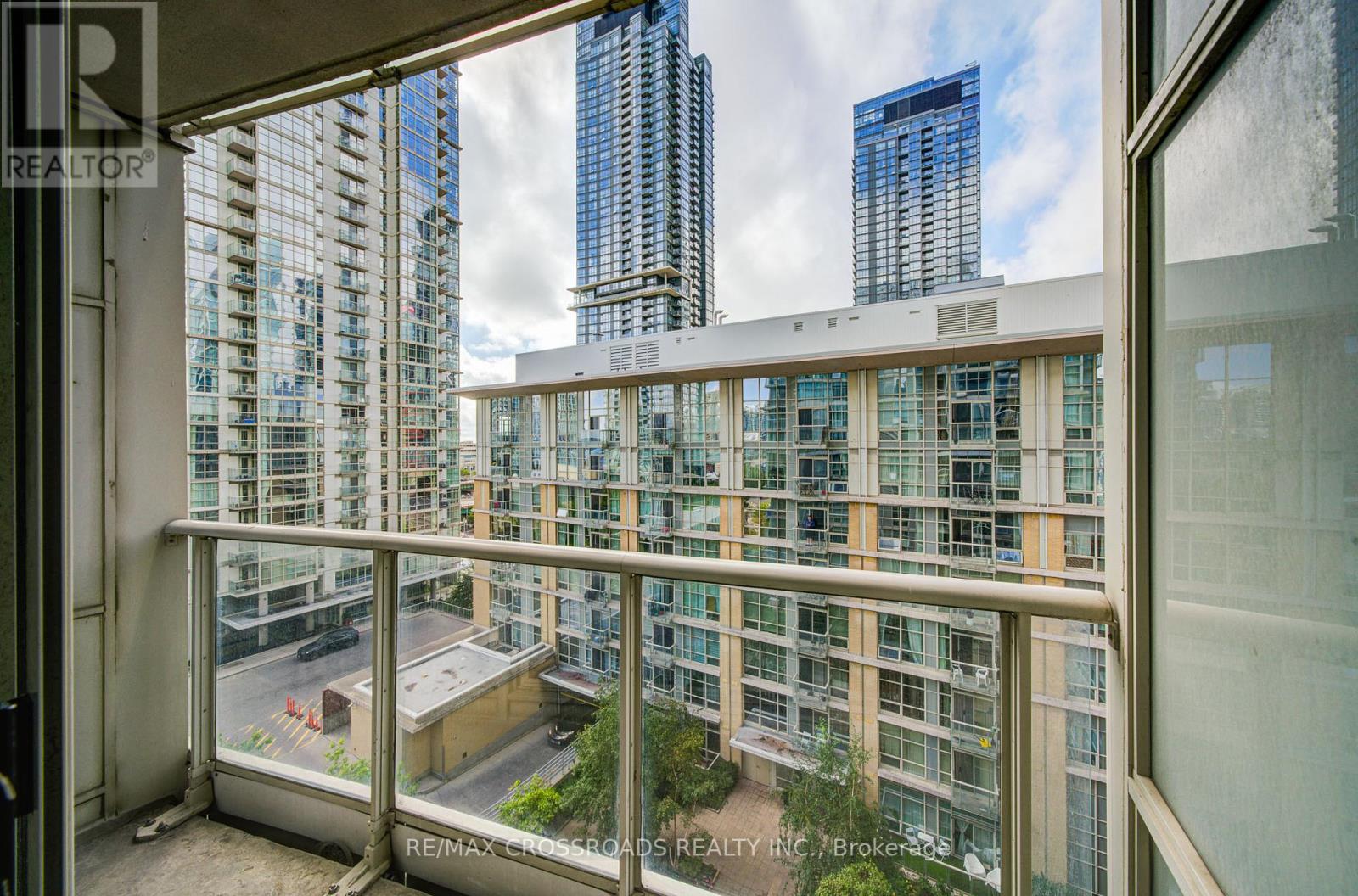 901 - 10 Navy Wharf Court, Toronto, Ontario  M5V 3V2 - Photo 5 - C12459959