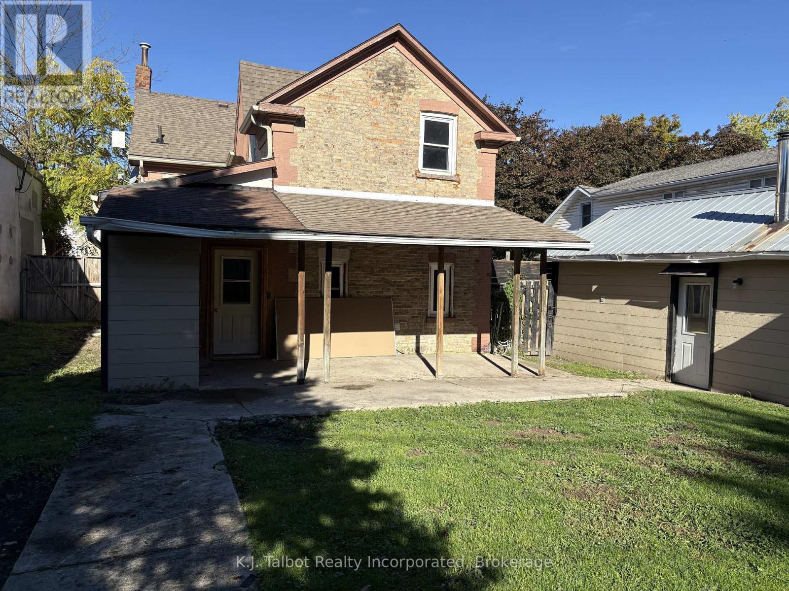 10 West William Street, Huron East, Ontario  N0K 1W0 - Photo 30 - X12454245