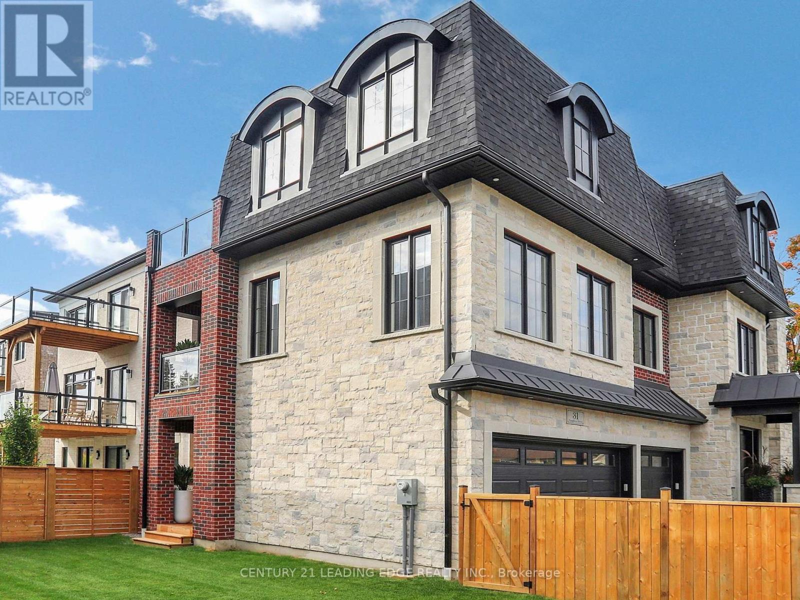 31 Naughton Drive, Richmond Hill, Ontario  L4C 4M6 - Photo 48 - N12462914