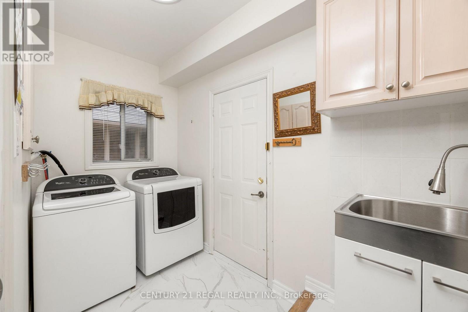 78a Kerfoot Crescent, Georgina, Ontario  L4P 4H2 - Photo 22 - N12462930