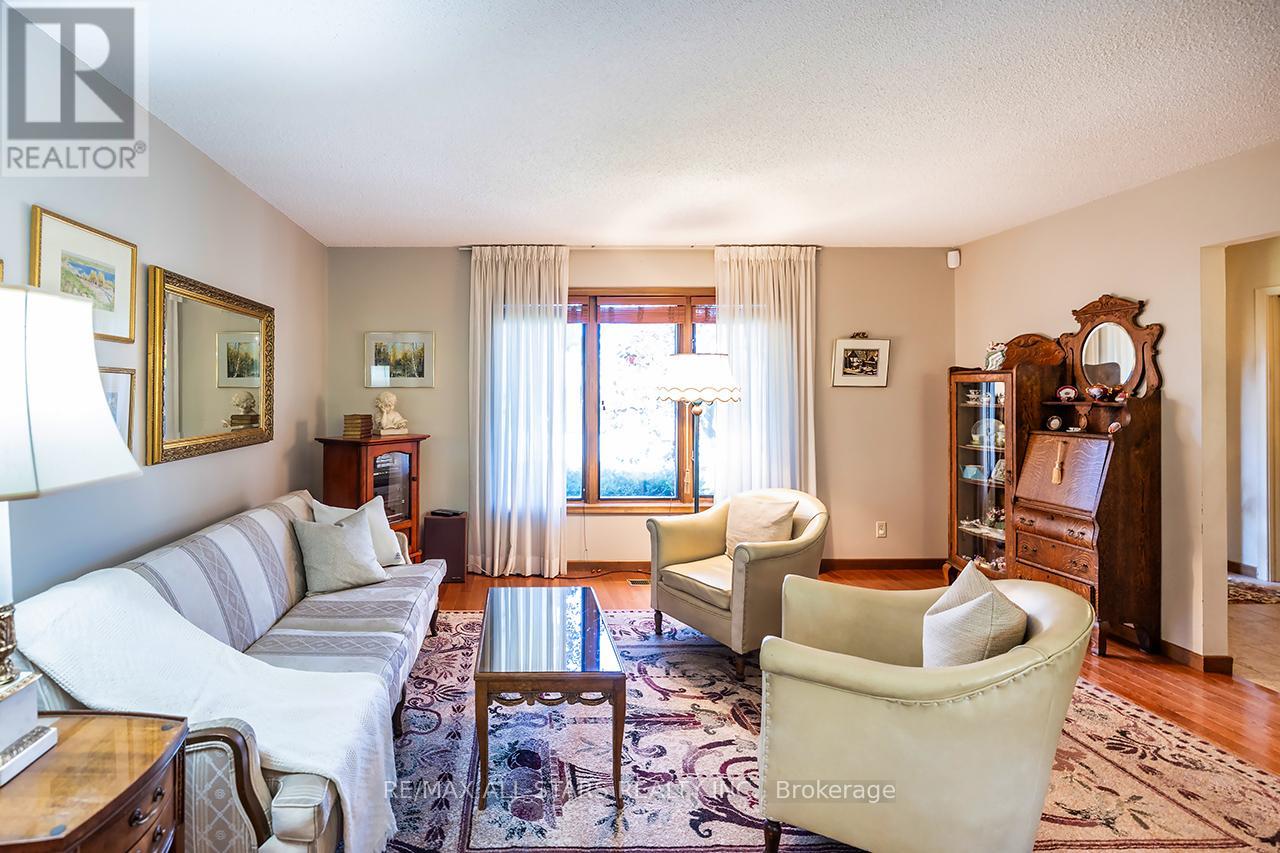 14 Windor Court, Brock, Ontario  L0E 1E0 - Photo 10 - N12463015