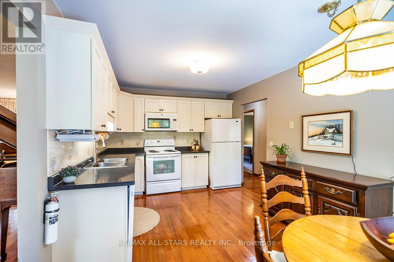 14 Windor Court, Brock, Ontario  L0E 1E0 - Photo 14 - N12463015