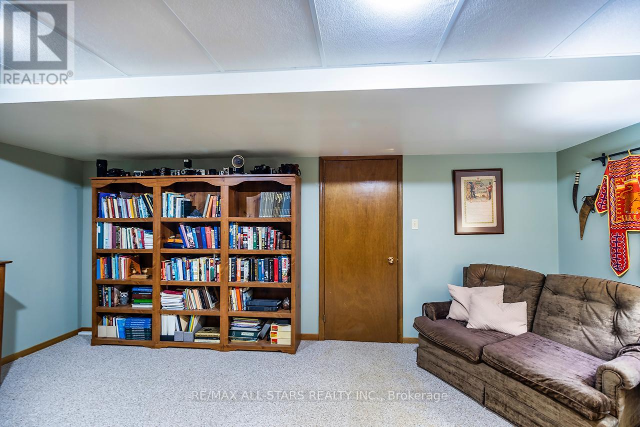 14 Windor Court, Brock, Ontario  L0E 1E0 - Photo 25 - N12463015