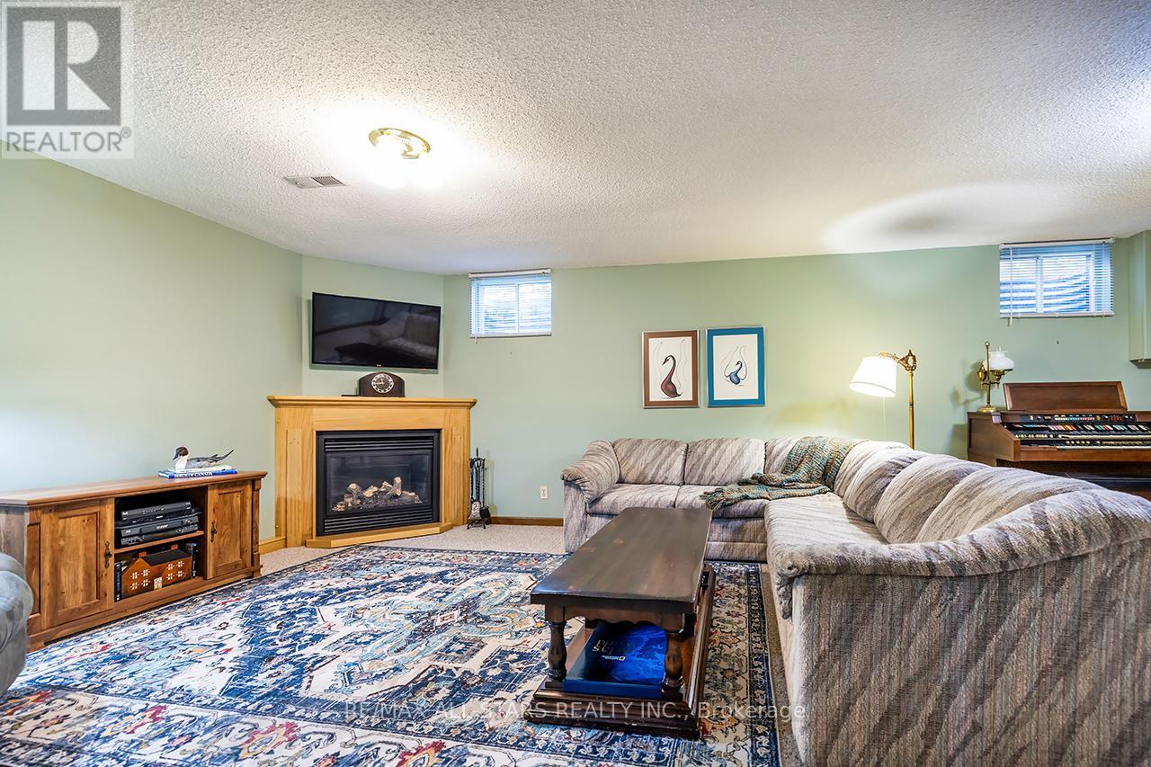 14 Windor Court, Brock, Ontario  L0E 1E0 - Photo 28 - N12463015